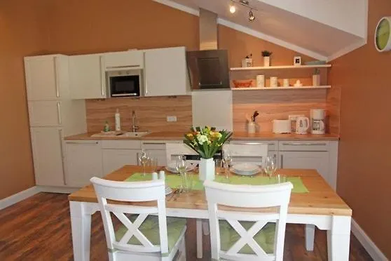 Anja In * Sellin (Rugen)